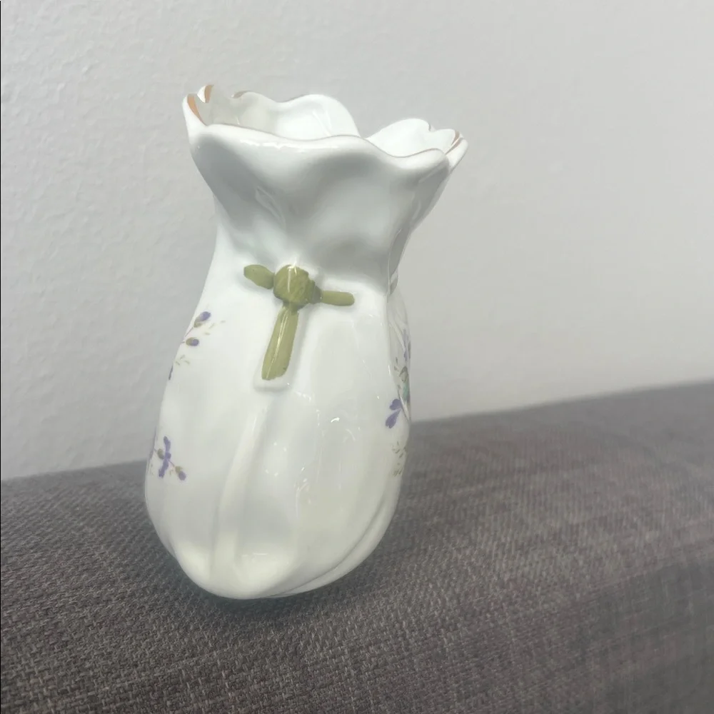 Lefton purse vase  White Purple violets Vase Japan style # 03733 collectible